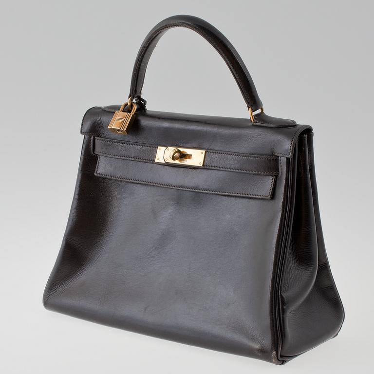 A Hermès "Kelly" handbag.