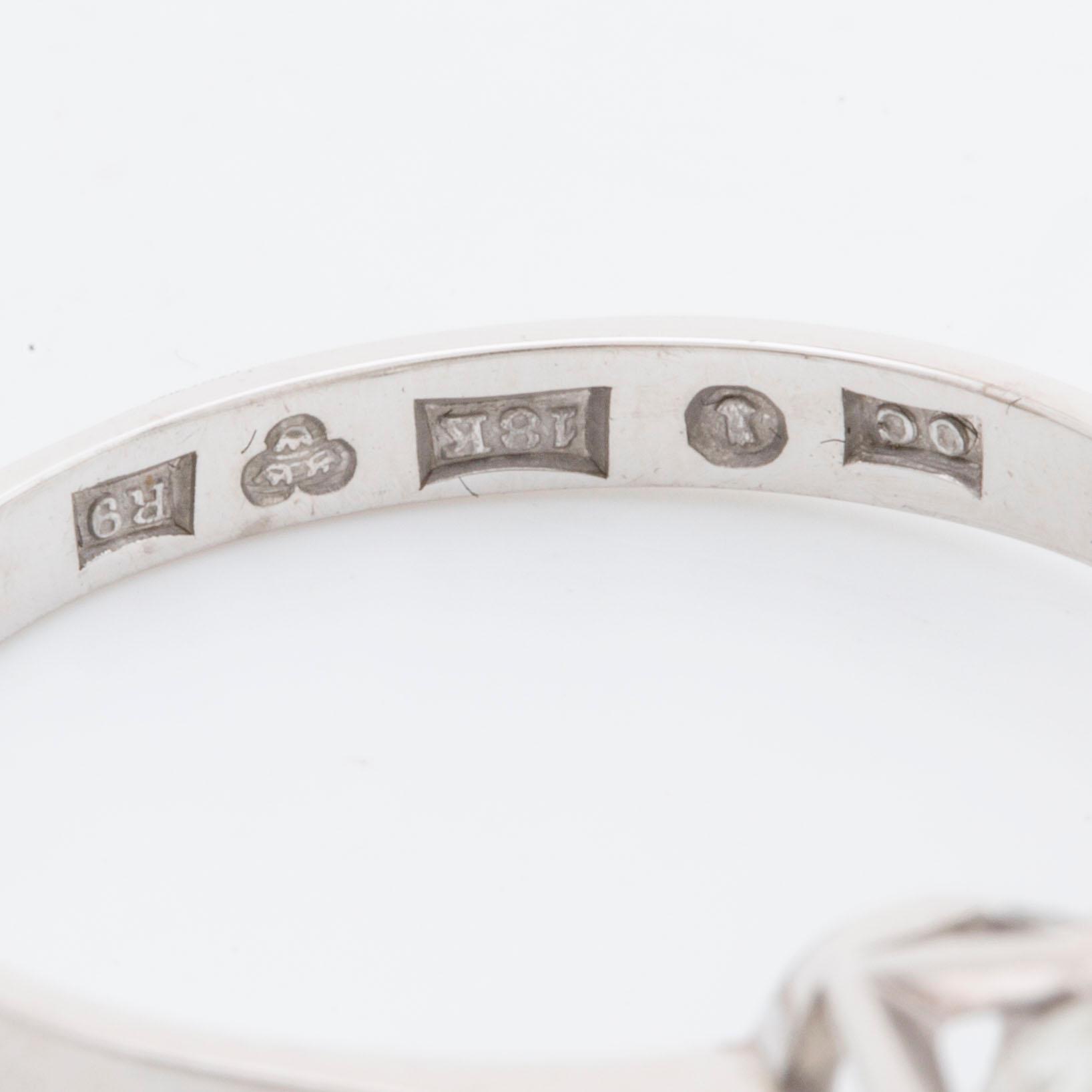 RING 18K vitguld m 1 briljant 1,14 ct enligt gravyr,ca H-I SI, Gullfaxe AB, Djursholm, Stockholm 1967.