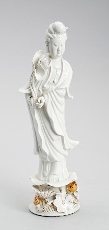 FIGUR, porslin, Kina, 1900-tal.