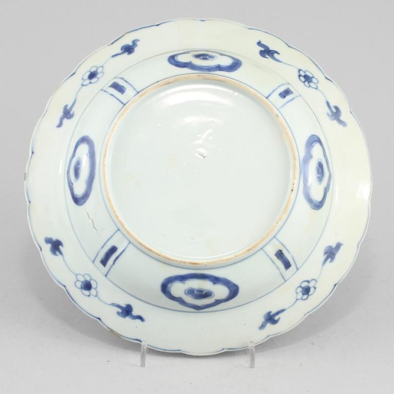 SKÅLFAT, porslin, Kina, Ming dynastin, Wanli (1573-1620).