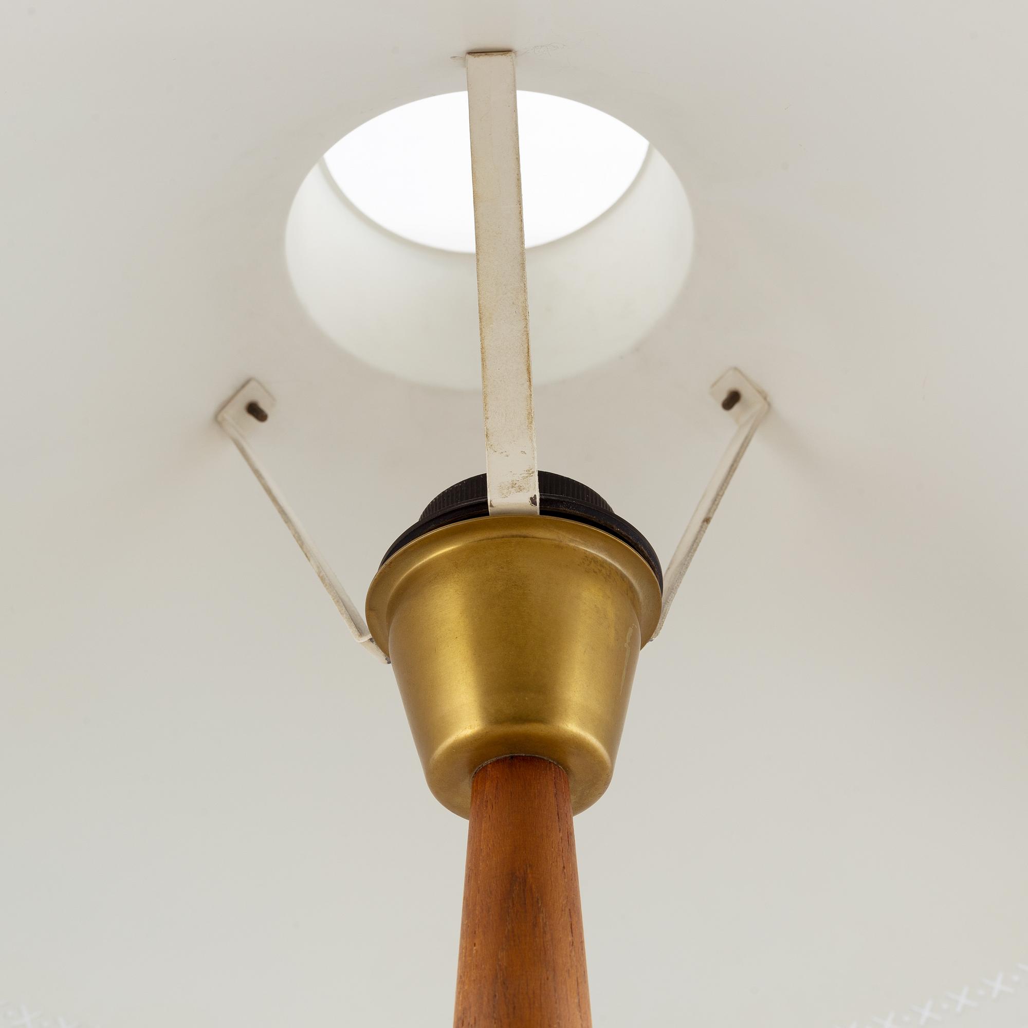 Hans Bergström, a modell "E1161" table lamp for ASEA belysning, 1940´s.