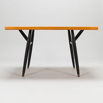 Ilmari Tapiovaara, Pöytä, "Pirkka", Laukaan Puu 1960-luku.