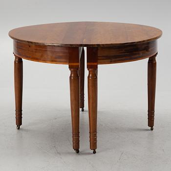 Dining table, 19th century.