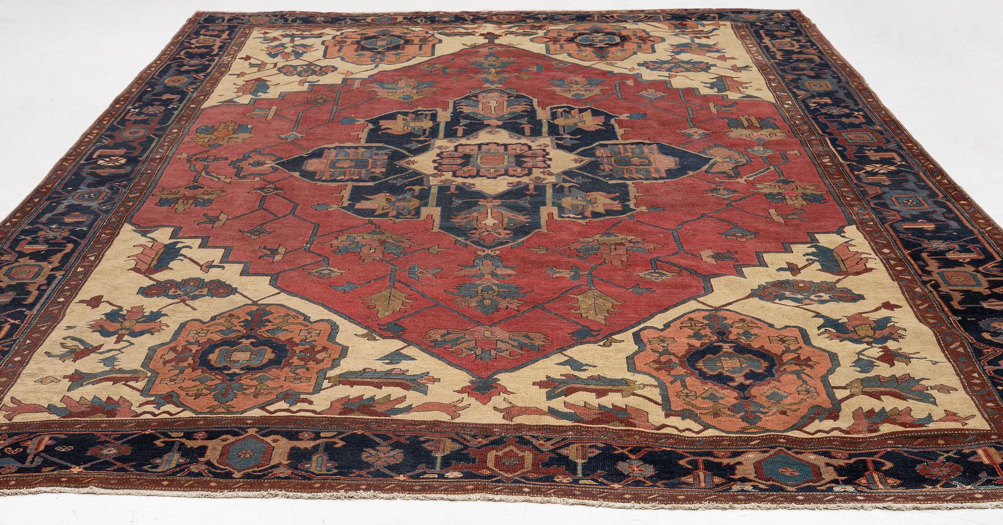 Matta, Antik Heris, Nordvästra Persien, ca 410 x 285 cm.