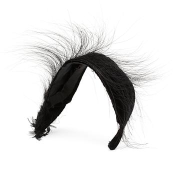 LADIES HEAD PIECE, black velvet with feathers.