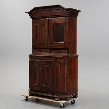 A baroque cabinet, first half of the 18th Century.