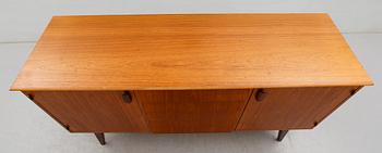 SIDEBOARD, 1900-talets mitt.