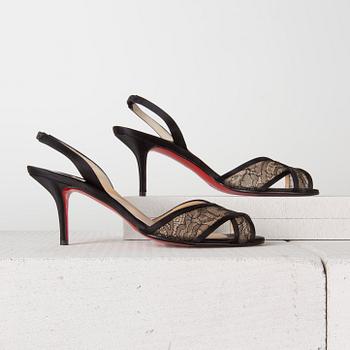 SKOR, Christian Louboutin.