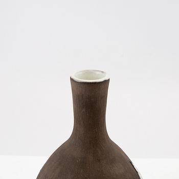 Anna-Lisa Thomson/Mari Simmulsson bowl and vase Uppsala Ekeby latter part of the 20th century.