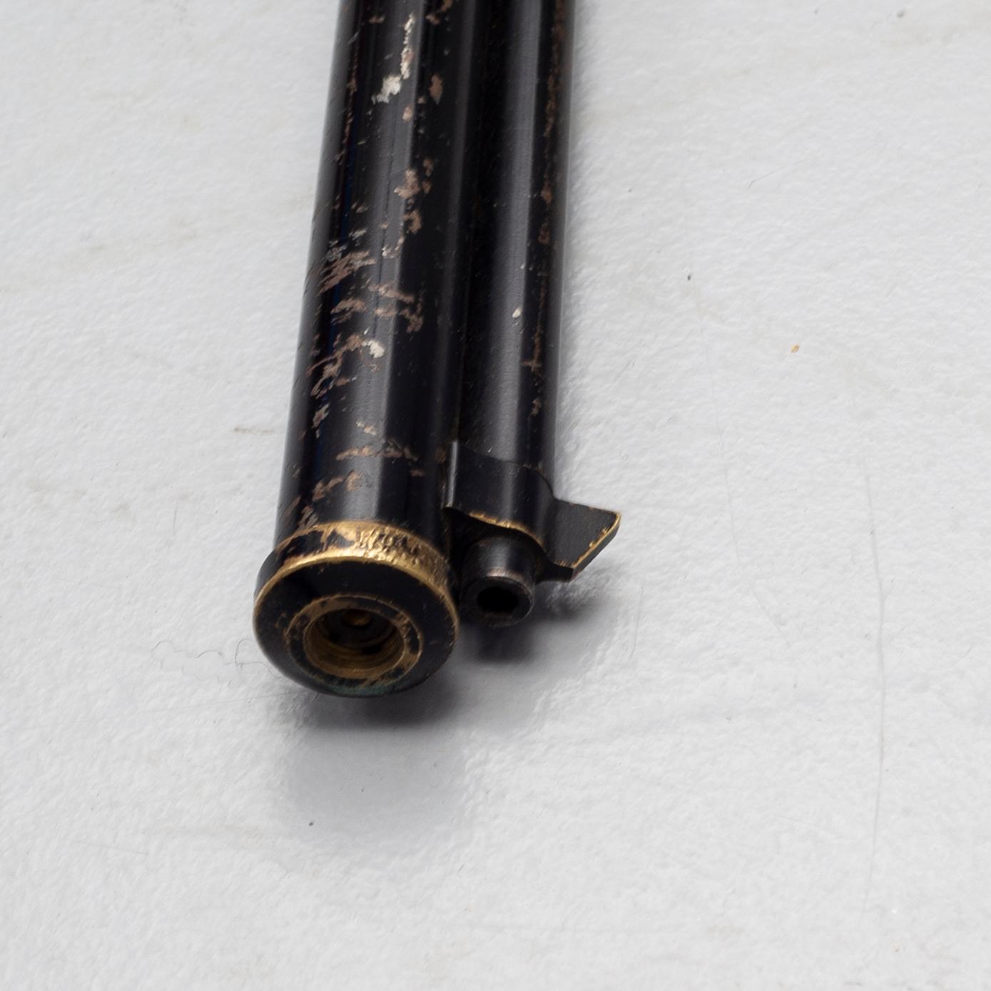 A Crossman model 133 airgun, caliber 4,5 mm.