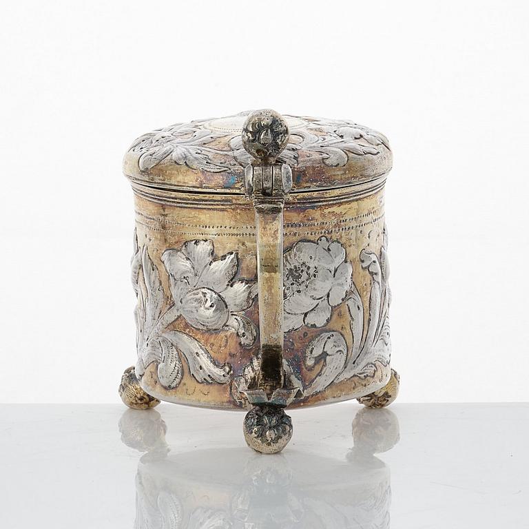 Johan Ståhle, miniatyrdryckeskanna, silver, (verksam i Stockholm 1677-1687 (1694)). Barock.