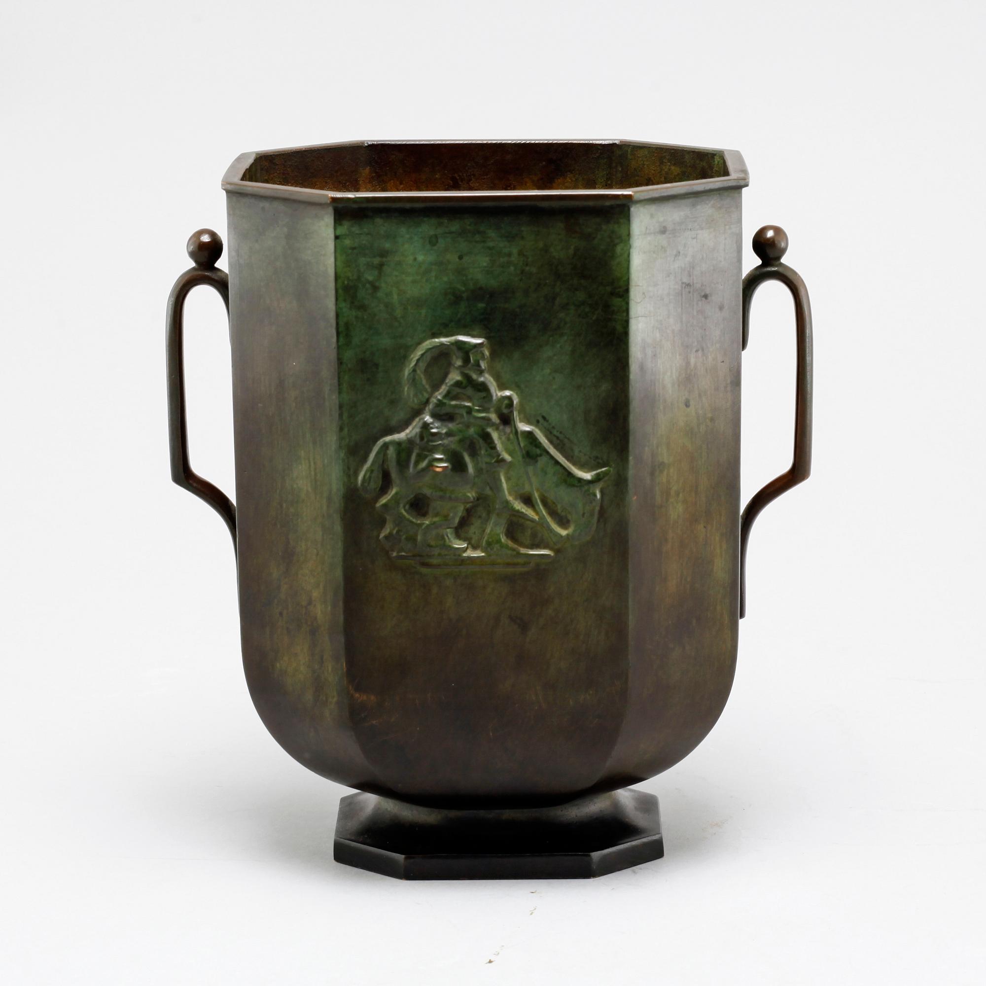 A bronze vase from GAB, first half of the 20th century.