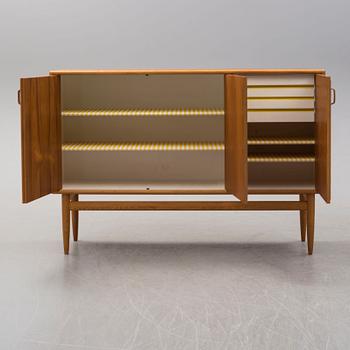 BERTIL FRIDHAGEN, sideboard, Bodafors, 1900-talets andra hälft.