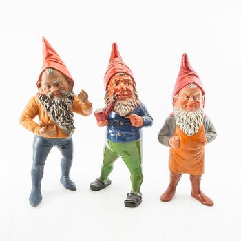 Tomtar 6 st mestadels Tyskland 1900-talerts mitt bemålad terrakotta.