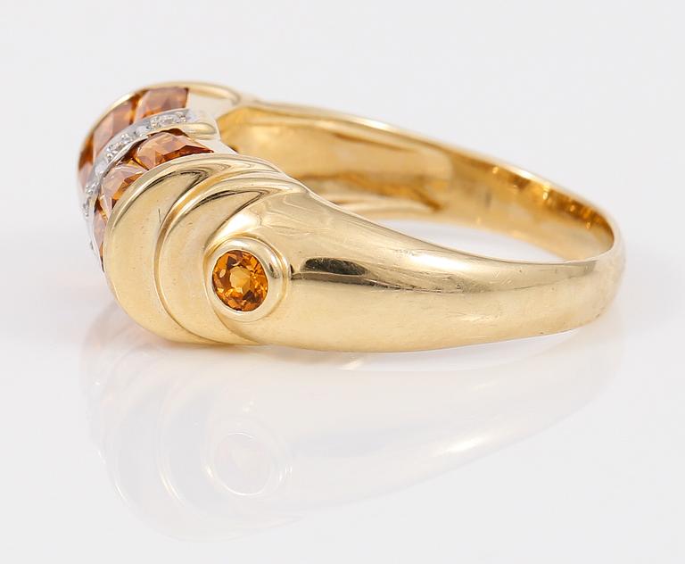 RING, gula citriner samt mindre diamanter.