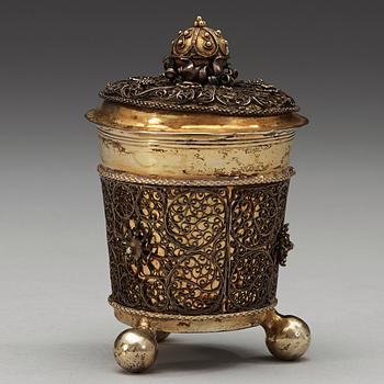 A Swedish late 17th century parcel-gilt and filigree beaker and cover, marks of Johan Friedrich Straub, Karlstad.