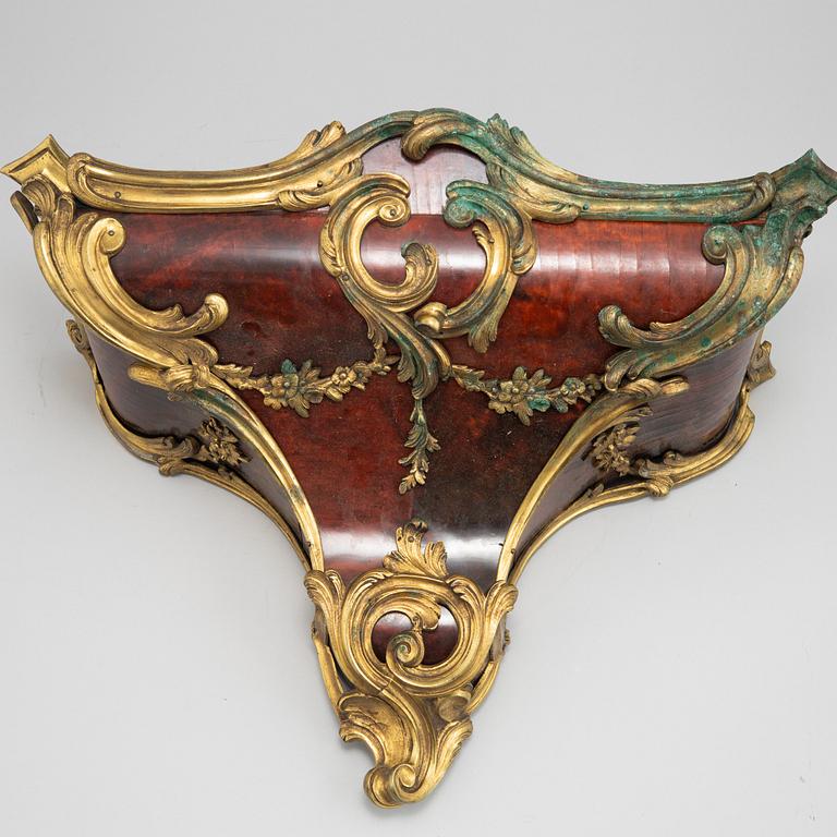 A French Louis XV-style bracket clock, second half of the 19th Century.