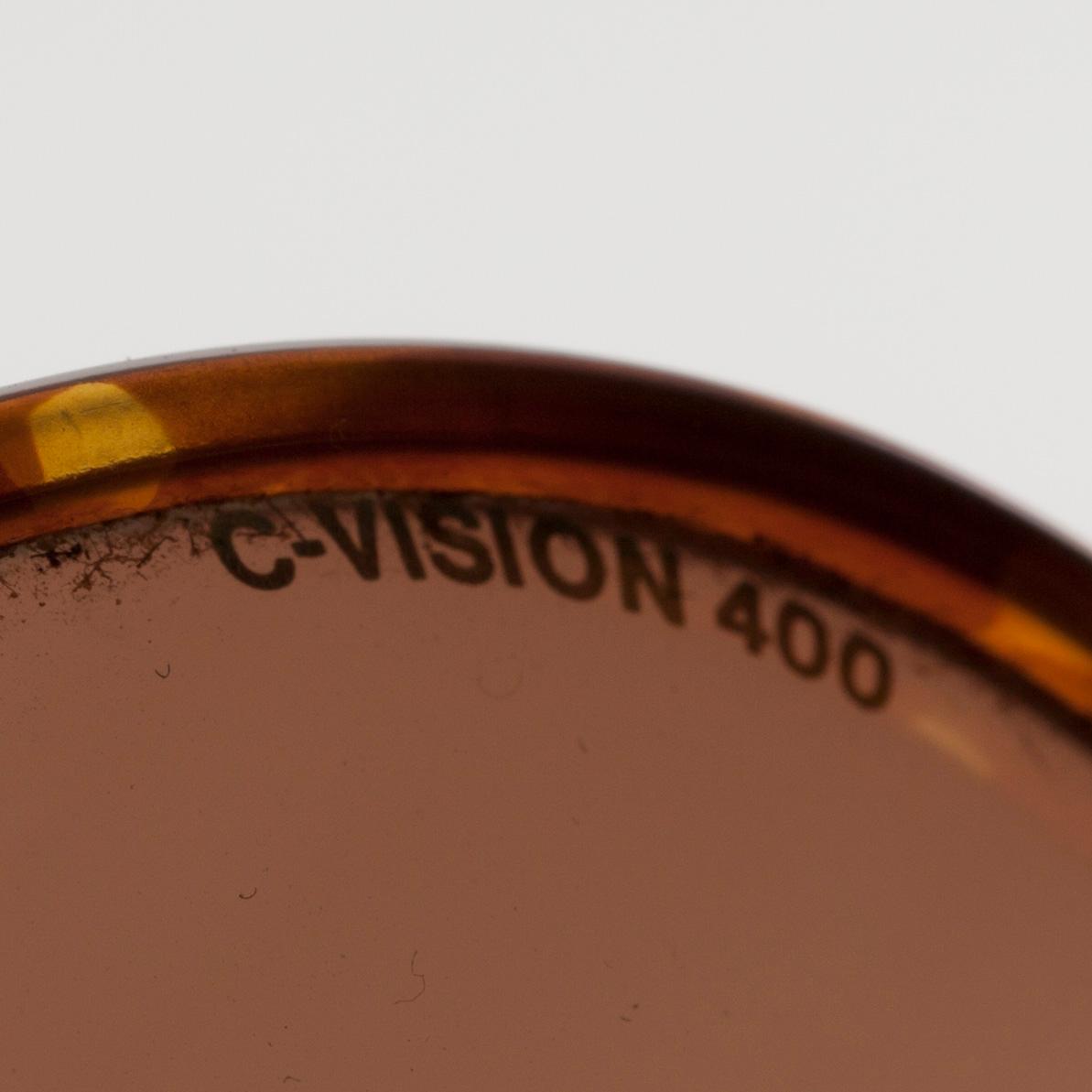 SOLGLASÖGON, Carrera.