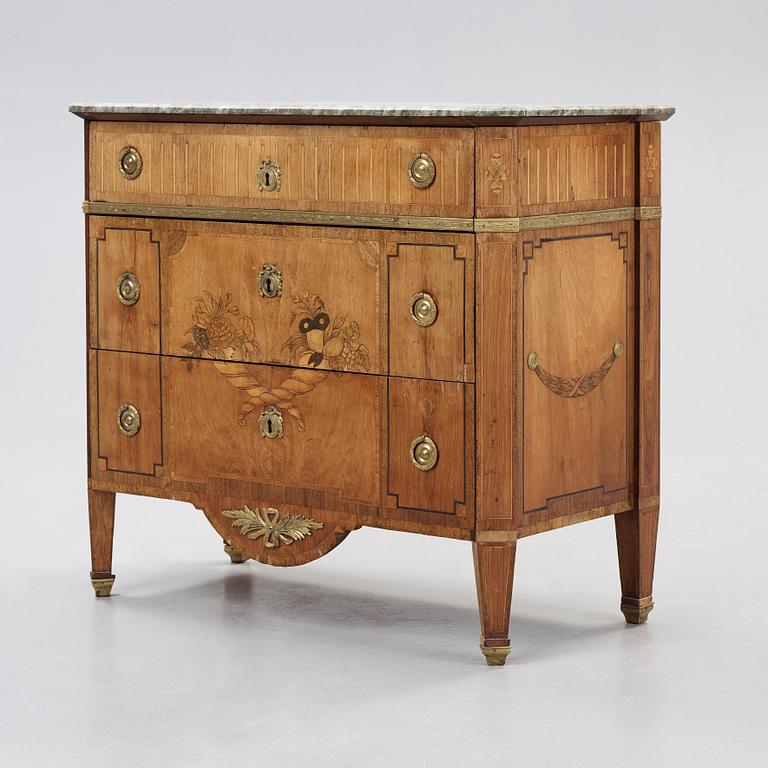 A Gustavian late 18th century commode by G Foltiern, not signed.