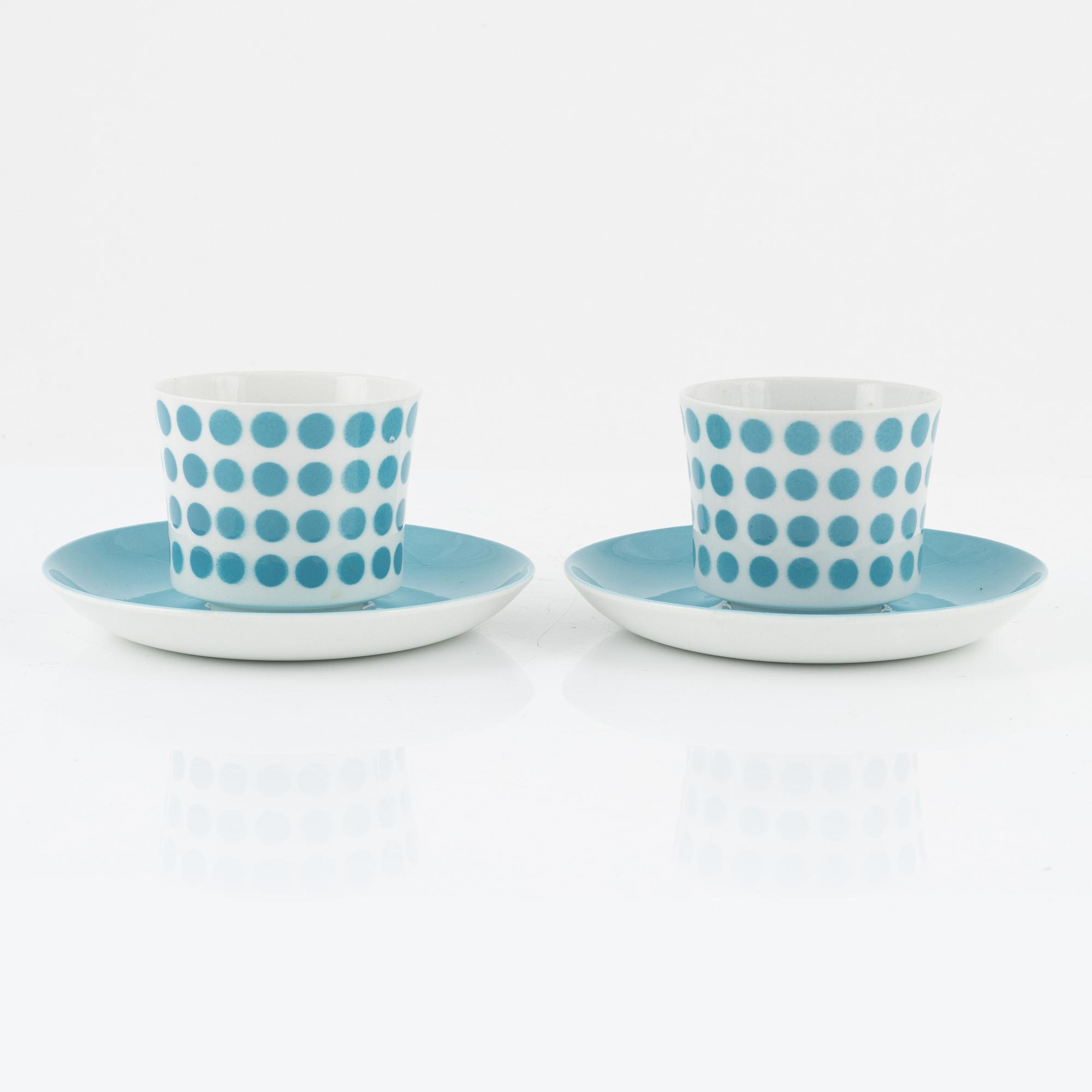 Coffee cups with saucers, porcelain, Arabia, Finland (17 pieces).