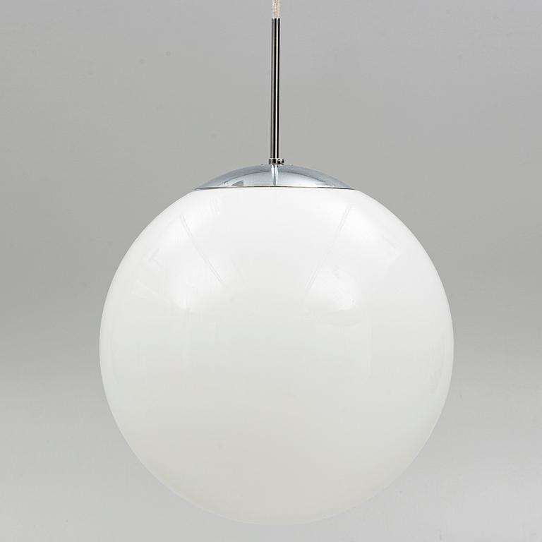 A 'Funkis Glob pendant' ceiling lamp, Konsthantverk.