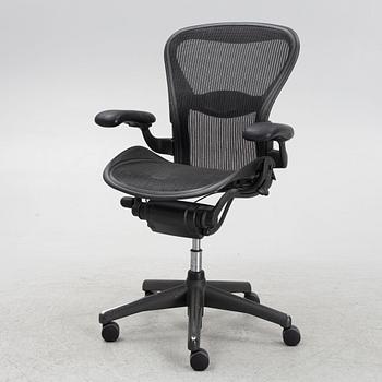 Don Chadwick/Bill Stump, desk chair, "Aeron", Herman Miller.