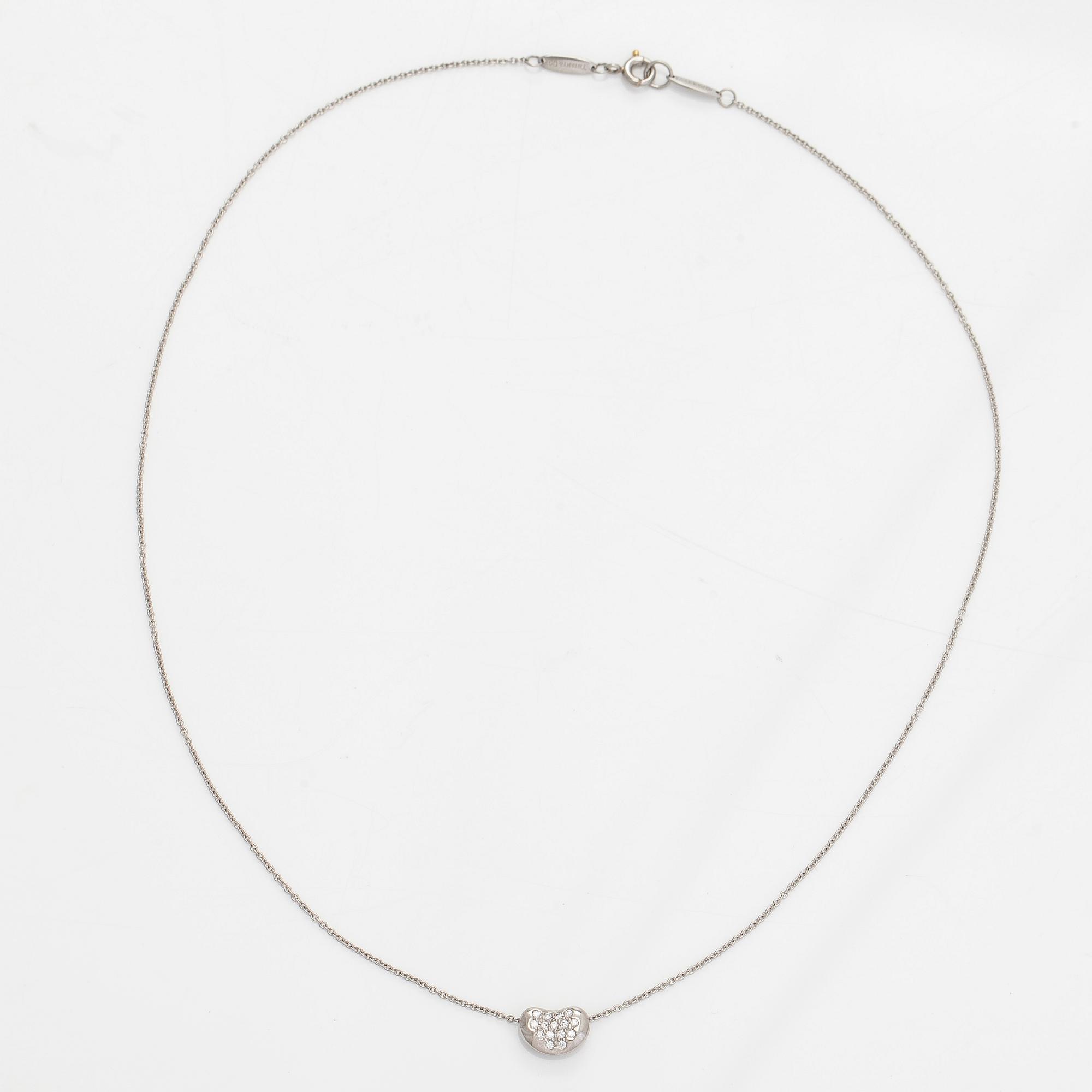 Tiffany & Co, Elsa Peretti, kaulakoru "Bean" platinaa ja timantteja.