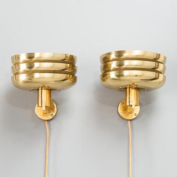 Hans-Agne Jakobsson, a pair of mid-20th century 'V361' wall lights for AB Markaryd.