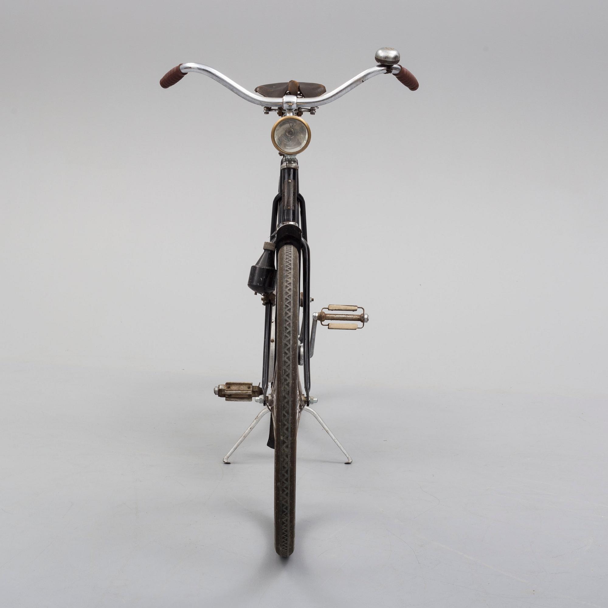 CYKEL, Sport, 1900-talets mitt.