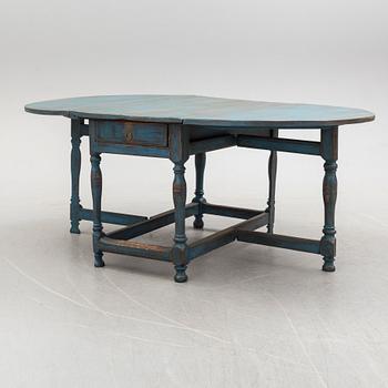 An 18th century Baroque gateleg table.