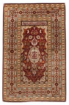 RUG. Old Silk Turkey/Egypt Souf (relief). 186 x 119,5 cm (ca one cm ivory flat weave at each end).