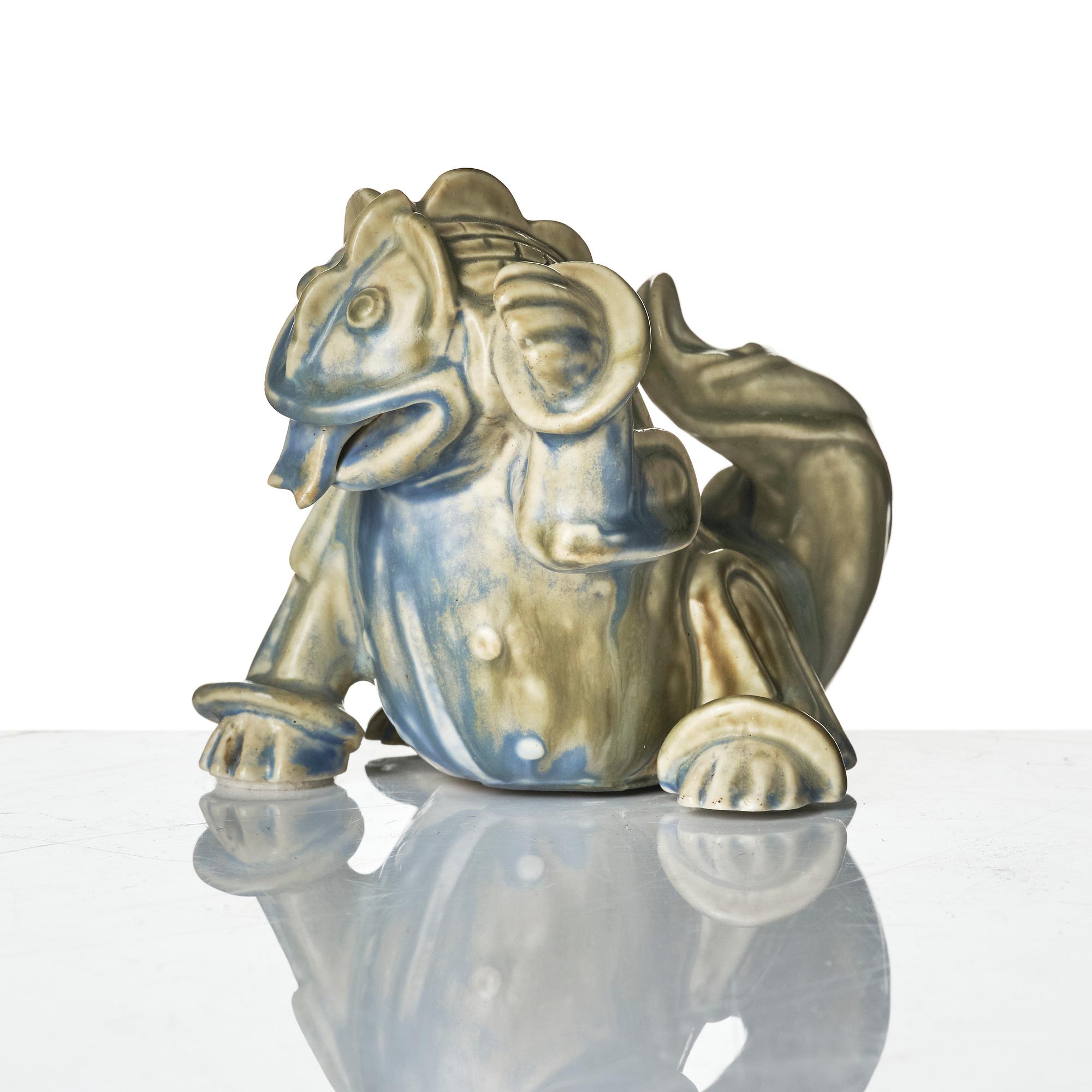 Wilhelm Kåge, two ceramic sculptures av dragons, Gustavsberg, ca 1940.