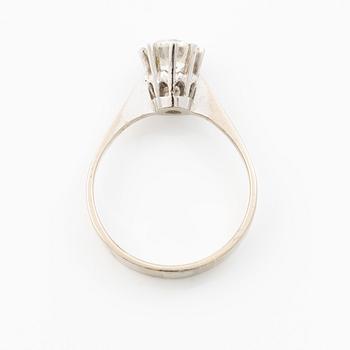 Ring, solitaire ring, 18K white gold with a brilliant-cut diamond approximately 1 ct.