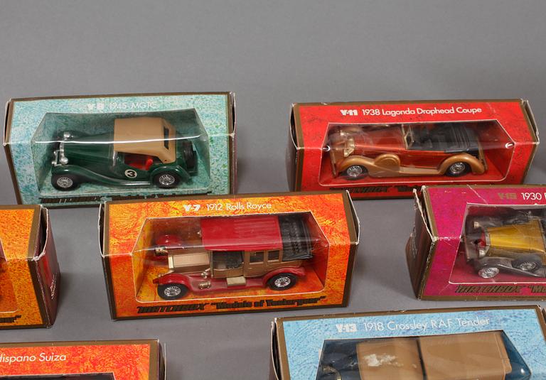 PARTI LEKSAKSBILAR, 10 st, Matchbox, 1900-talets andra hälft.