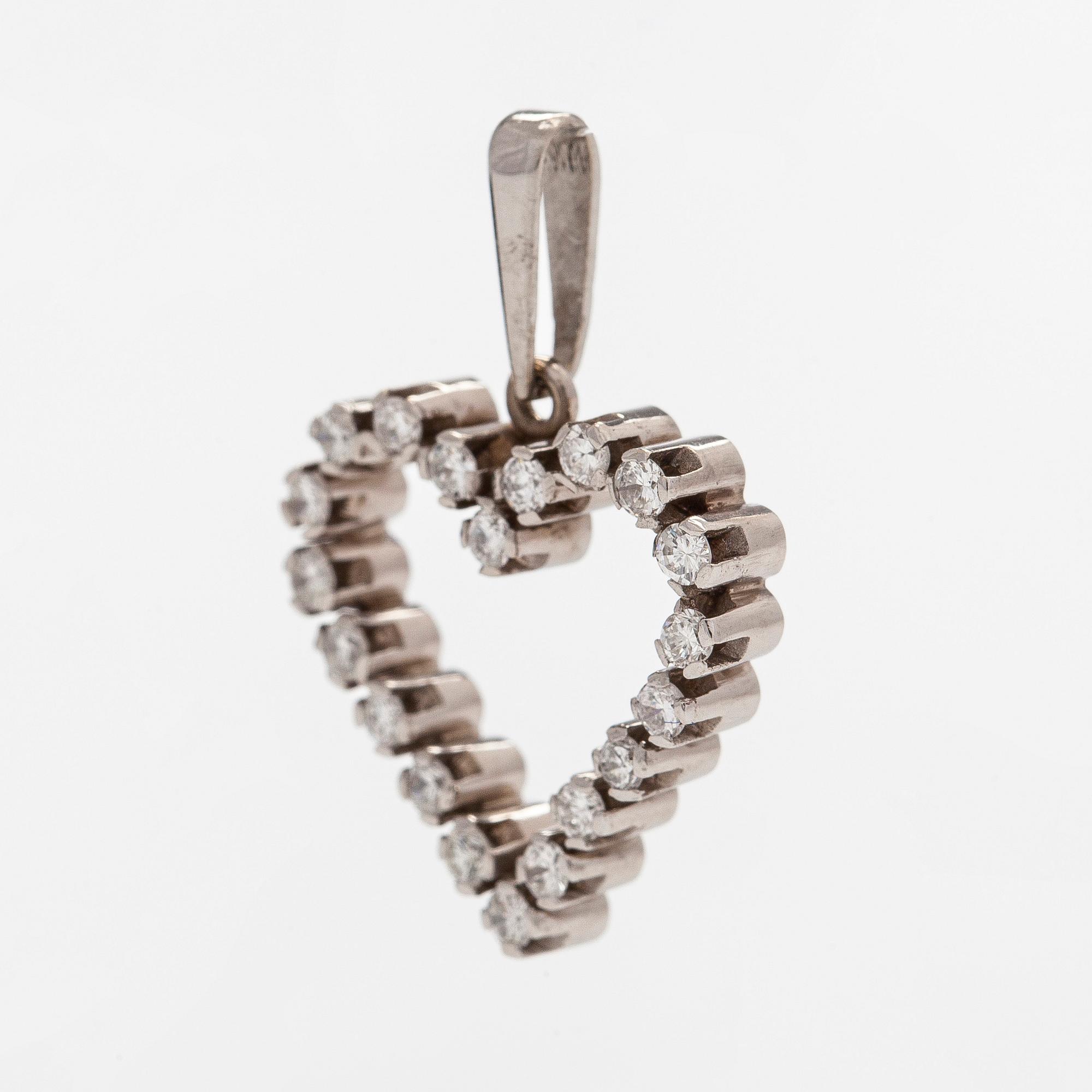 A. Tillander, hänge, hjärta, 18K guld och diamanter.