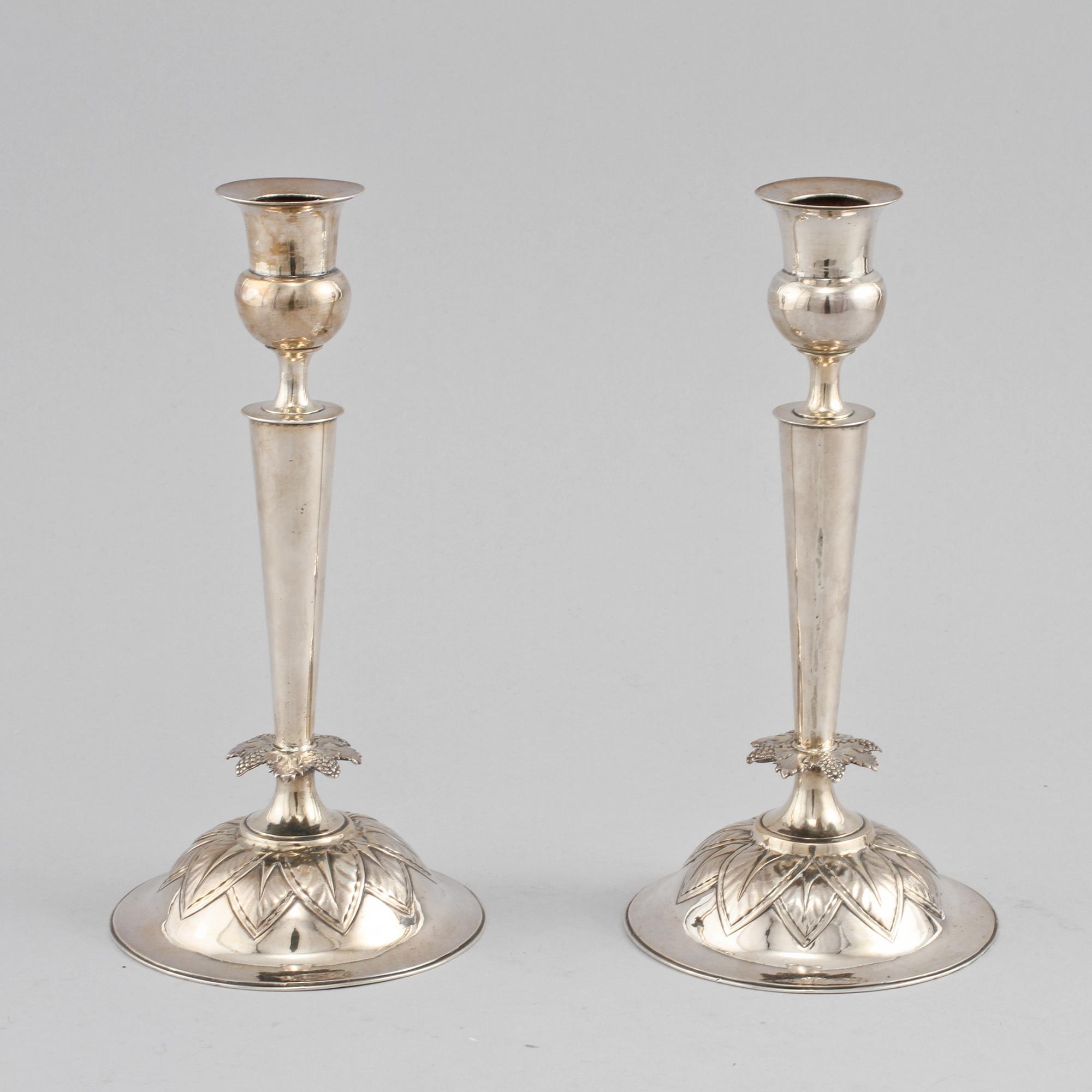 LJUSSTAKAR, ett par, silver, Carl-Petter Lampa, Stockholm 1837.