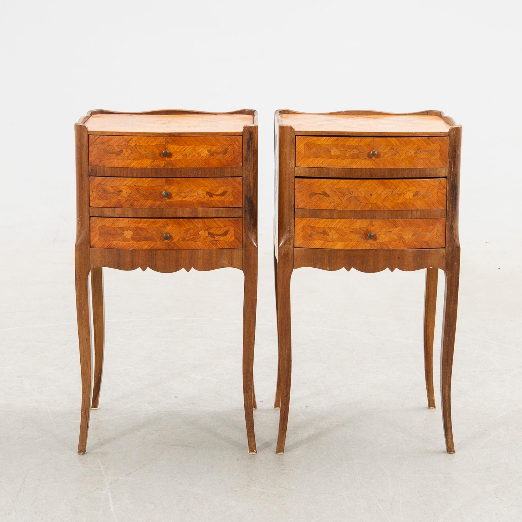 Sängbord ett par Louis XV-stil 1900-tal.