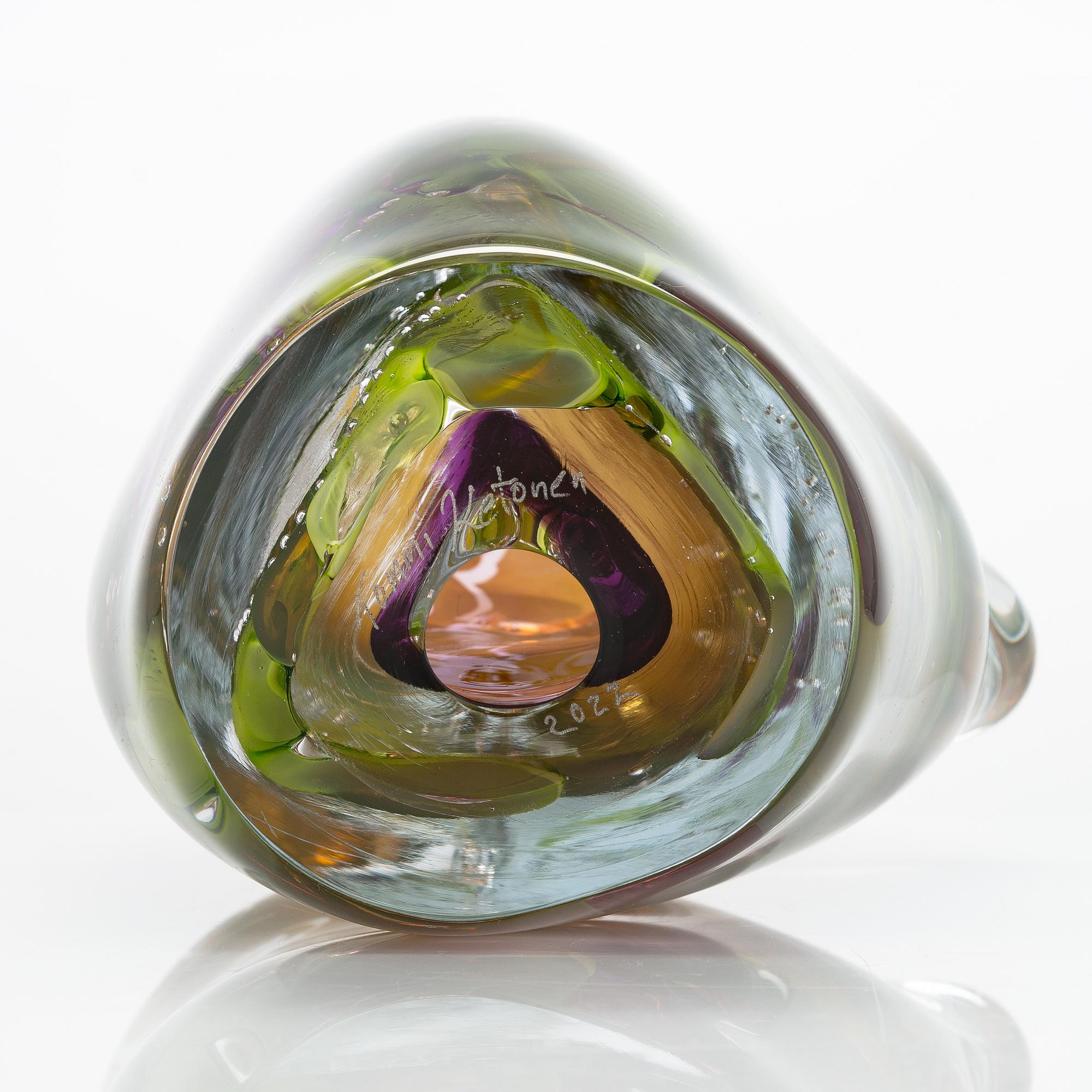 Tommi Ketonen, glass sculpture, 'Representative until the very end', signed Tommi Ketonen 2022, Nuutajärvi.