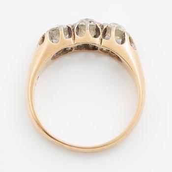 Ring, 14K gold with three old-cut diamonds.