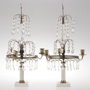 BORDSLYSTRAR, ett par, gustaviansk stil, sent 1800-tal.