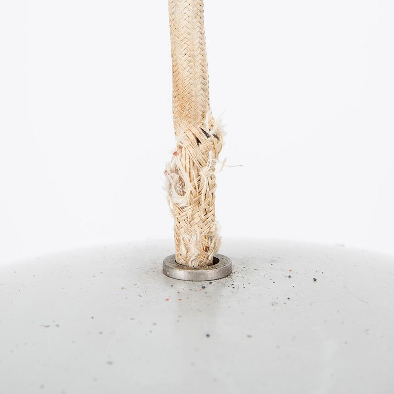 TAKLAMPA, "AJ Pendel", Arne Jacobsen, Louis Poulsen, 1900-tal. Höjd ca 90 cm.