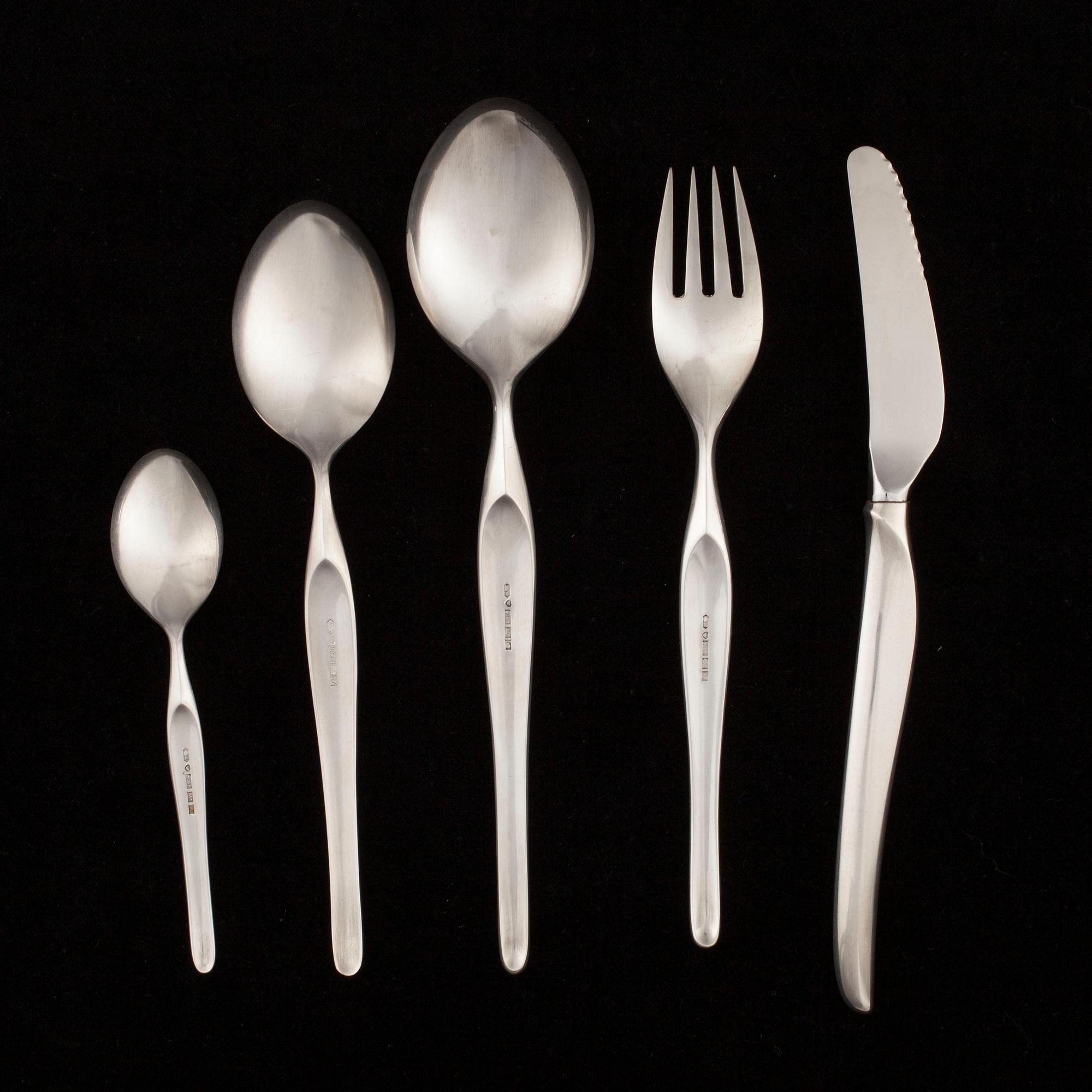 TAPIO WIRKKALA, BESTICKUPPSÄTTNING "Hopeasiipi", 30 delar, silver, Kultakeskus Tavastehus, 1957.