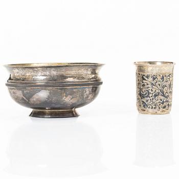 Skål samt bägare, silver, Moskva 1814 resp 1851.
