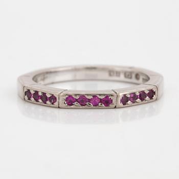 A Gaudy pink sapphire ring.