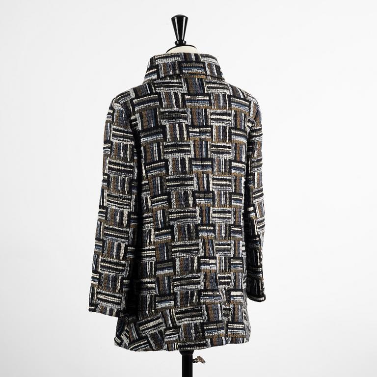 Chanel, bouclé jacket, size Fr 42.