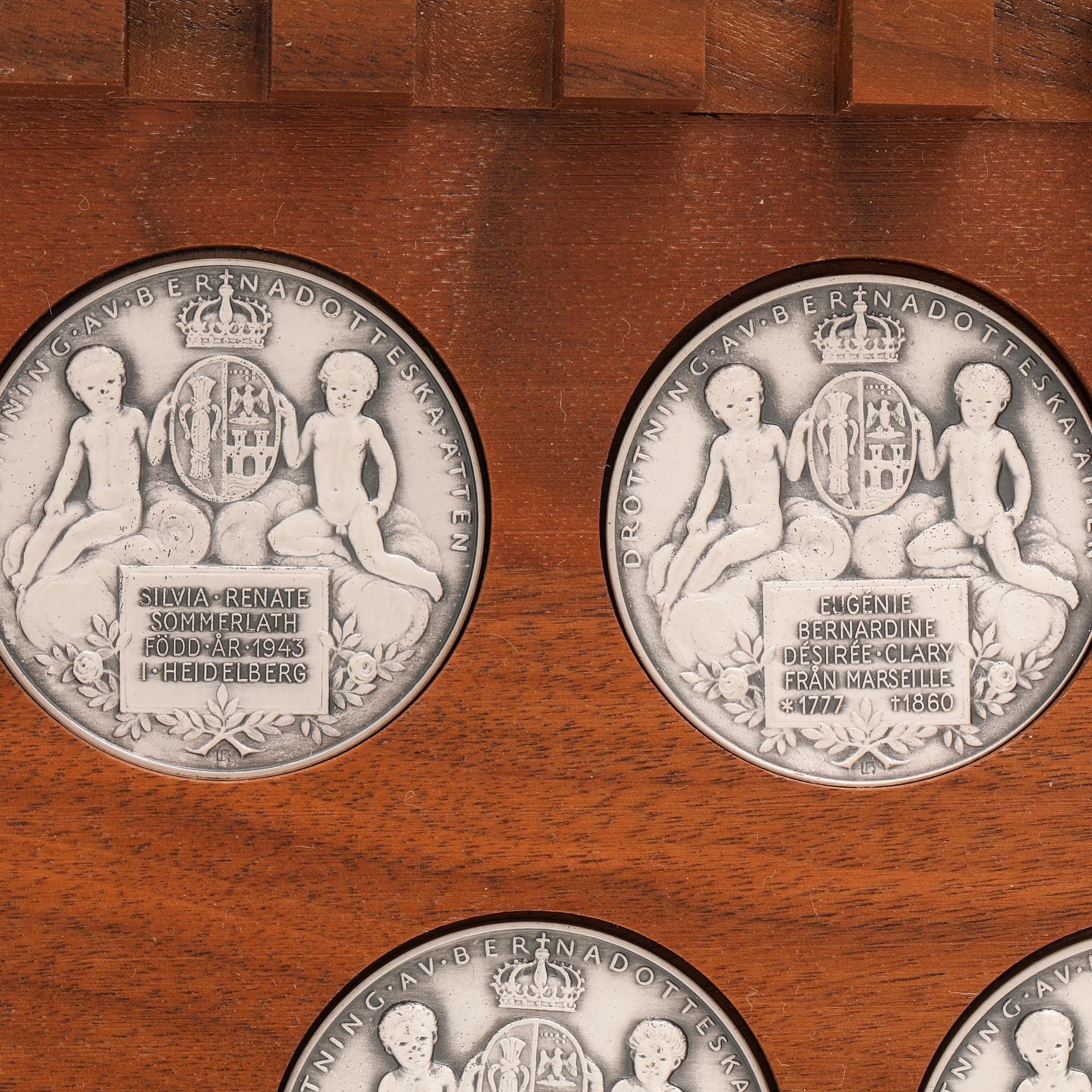 Leo Holmgren, medaljer 7 st  "Drottningar ur huset Bernadotte" silver Sporrong 1978 numread 27/1000.