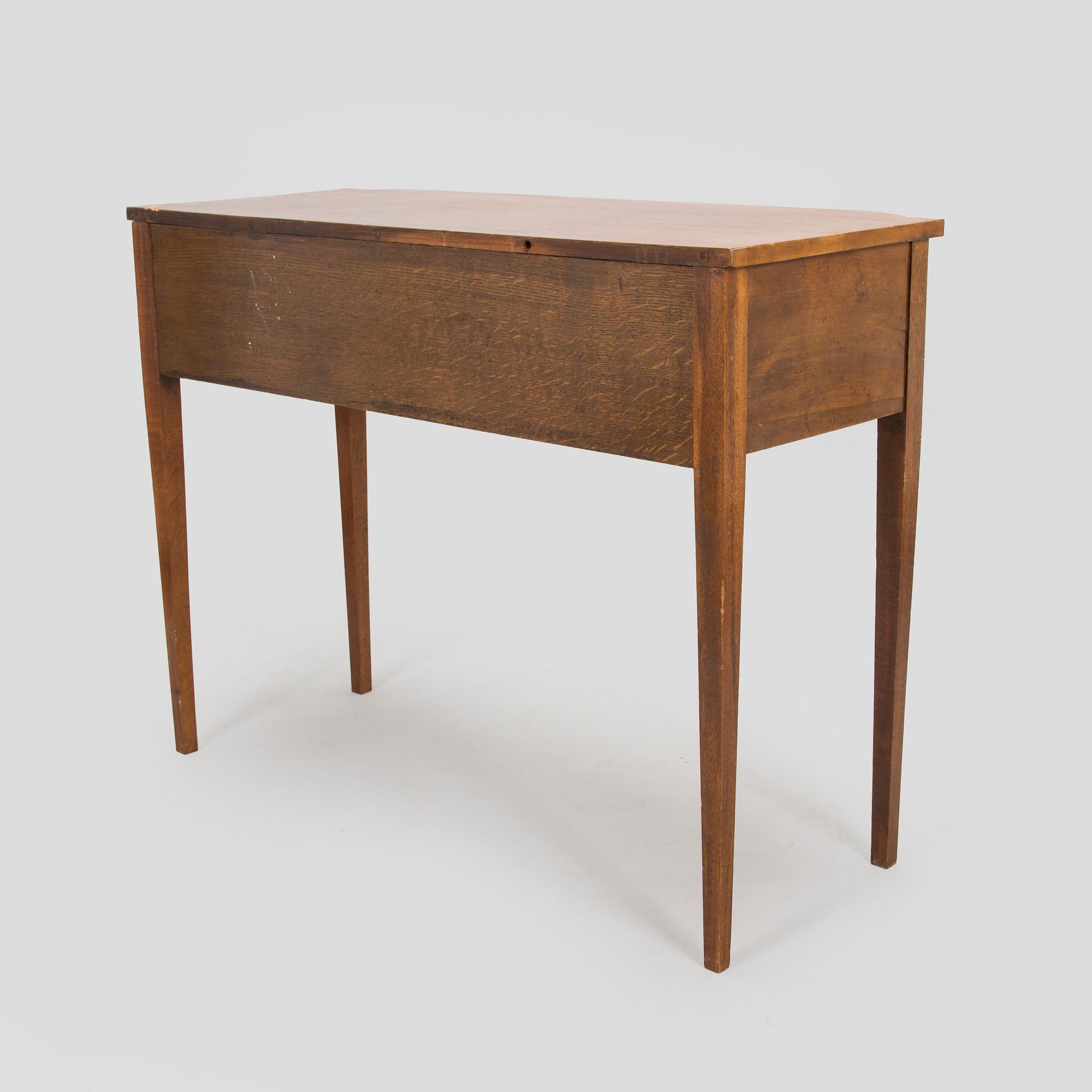 Sidobord, 1800-talets senare hälft.