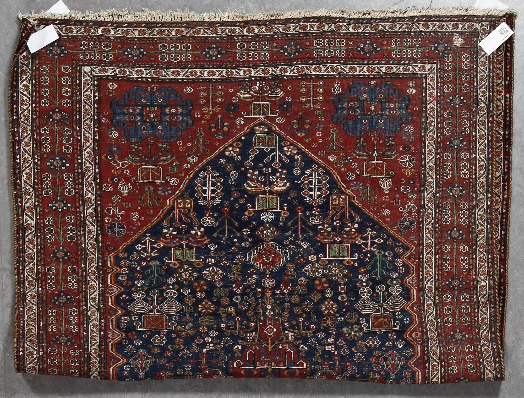 MATTA, möjligen Afshar, ca 213x142 cm.