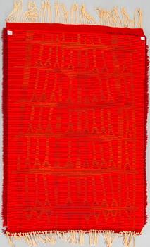 Eija-Annikki Vesimaa, a Finnish long pile rya rug model  for Friends of Finnish Handicraft. Circa 185 x 125 cm.