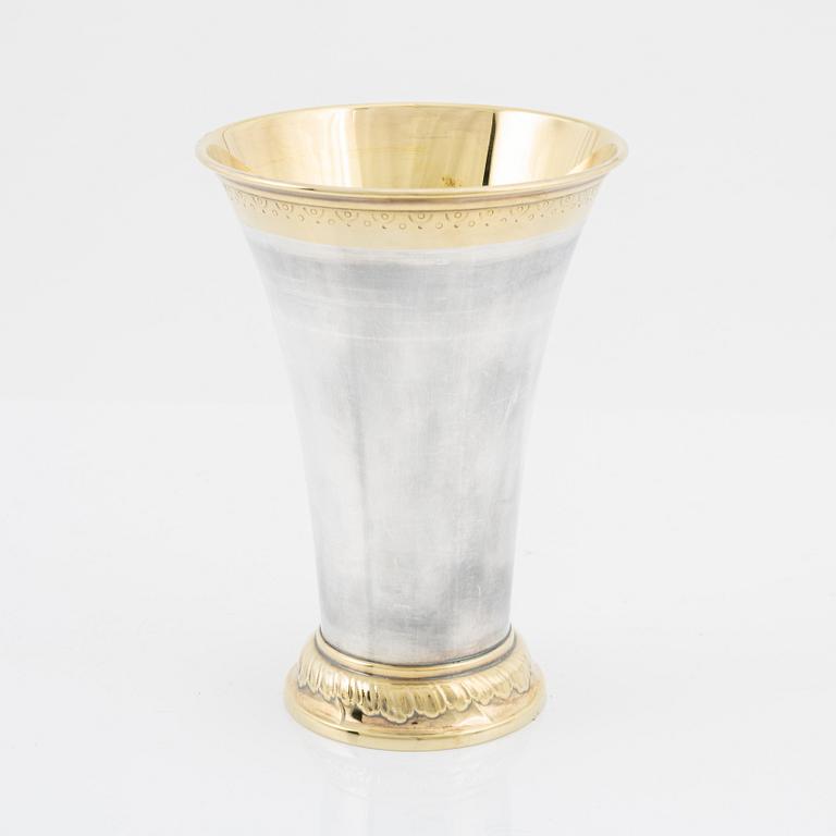 Bägare, silver, CG Hallberg, Stockholm, 1949.